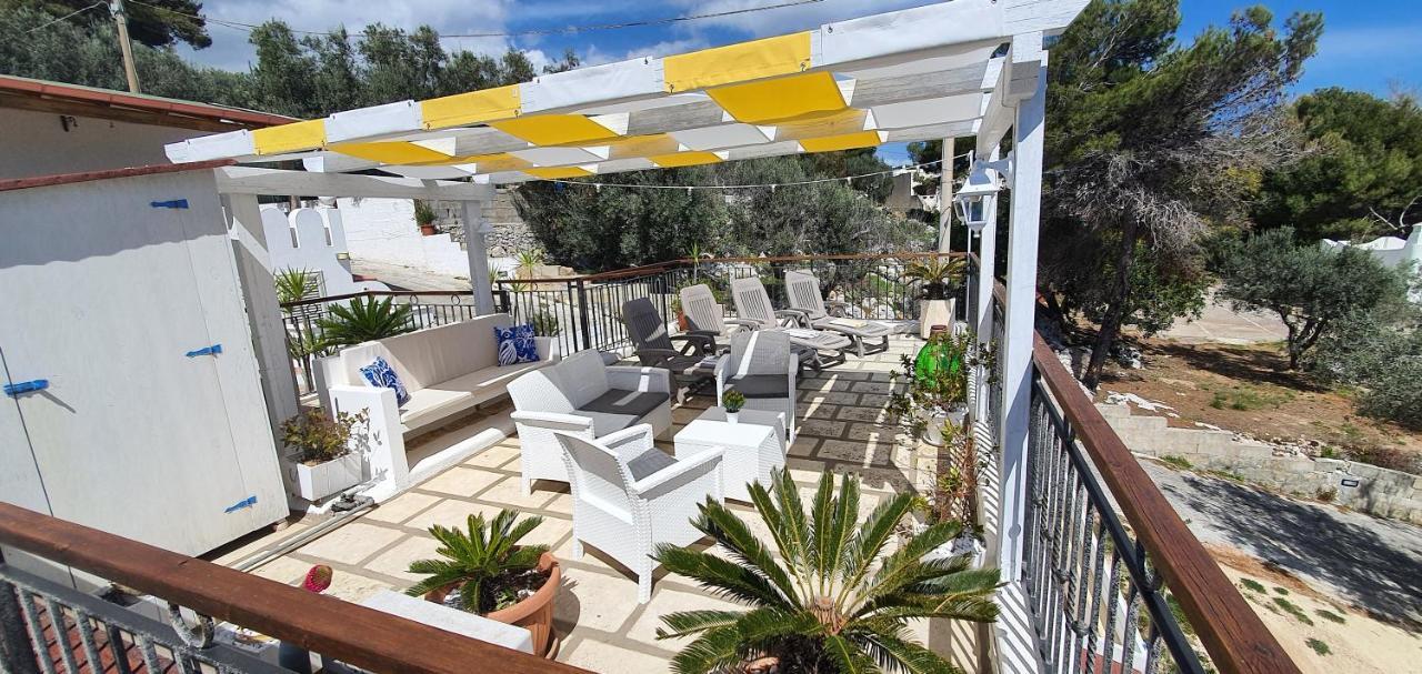 Casa Vacanze "Il Carrubo" Gagliano del Capo Exterior foto