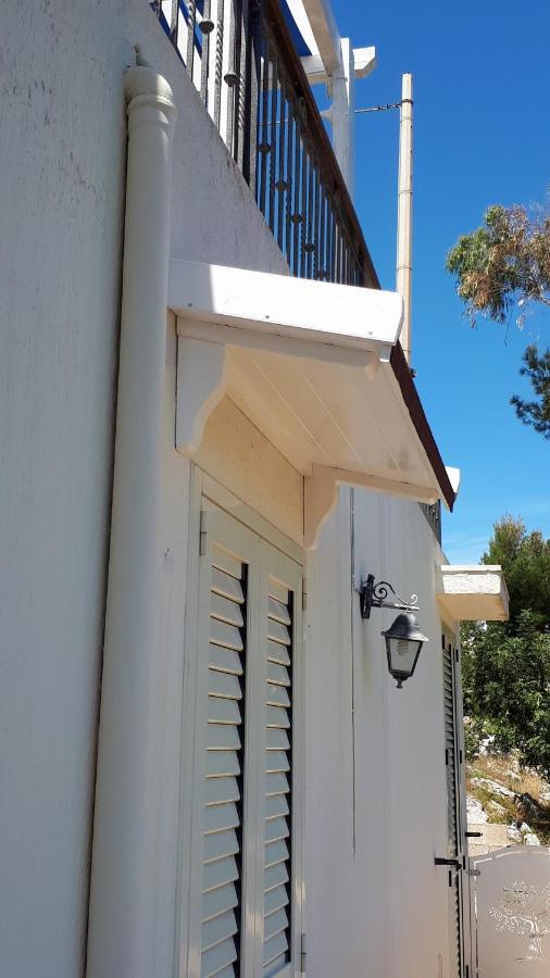 Casa Vacanze "Il Carrubo" Gagliano del Capo Exterior foto